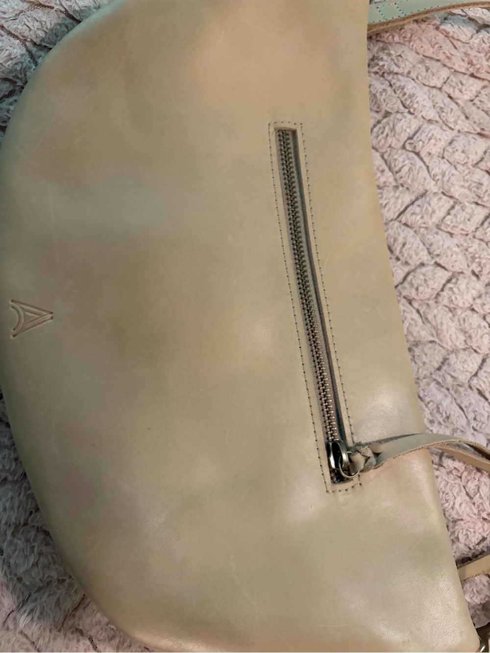 ABLE Berkeley Belt Bag - Pebble - Picture 5 of 7